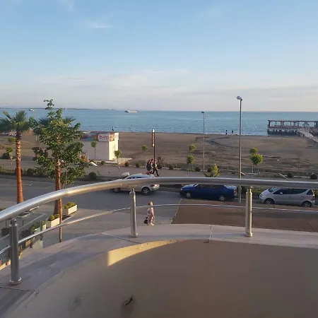 Hotel Gjilani 3*